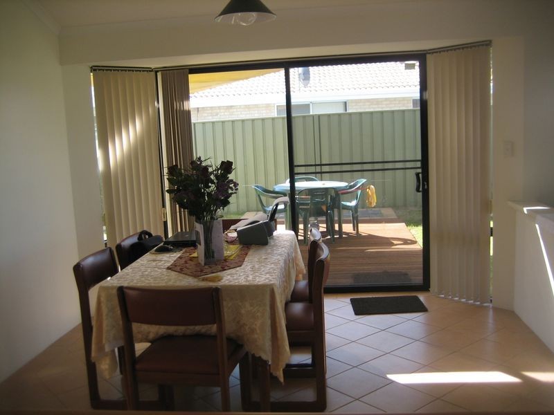 12 Dunnage Court, Atwell WA 6164