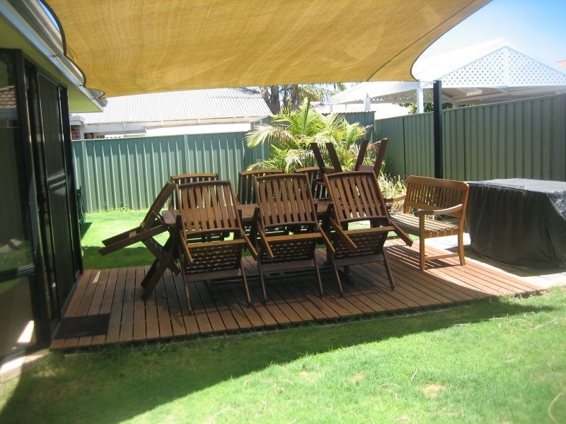 12 Dunnage Court, Atwell WA 6164