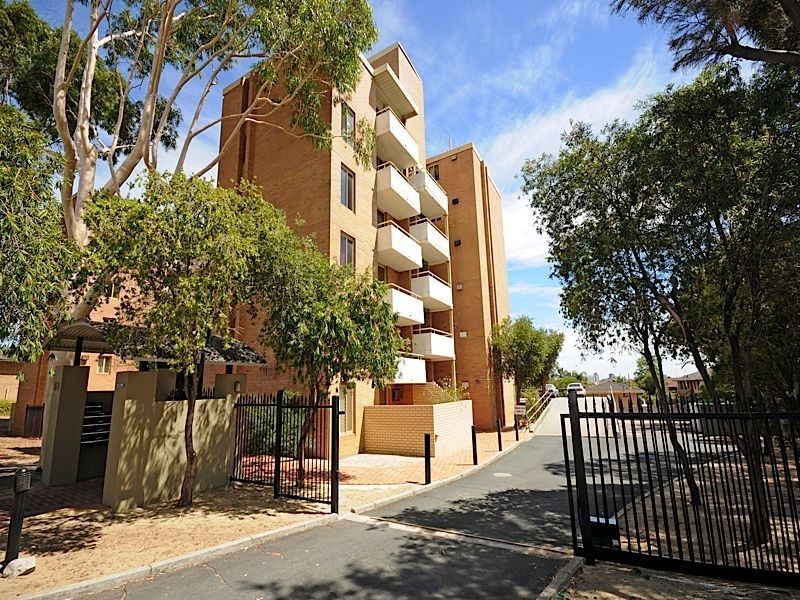 14/53 Leonard Street, Victoria Park WA 6100