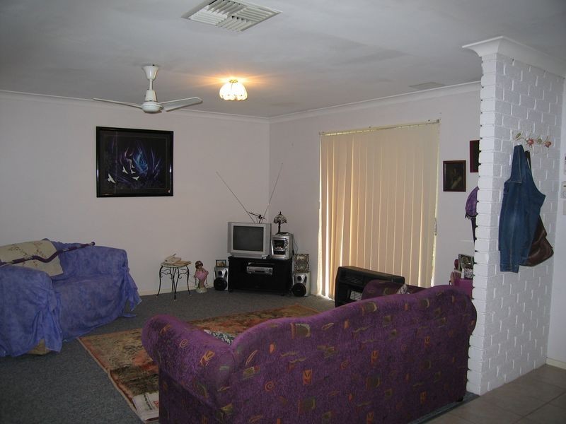 9 Eves Place, Cannington WA 6107