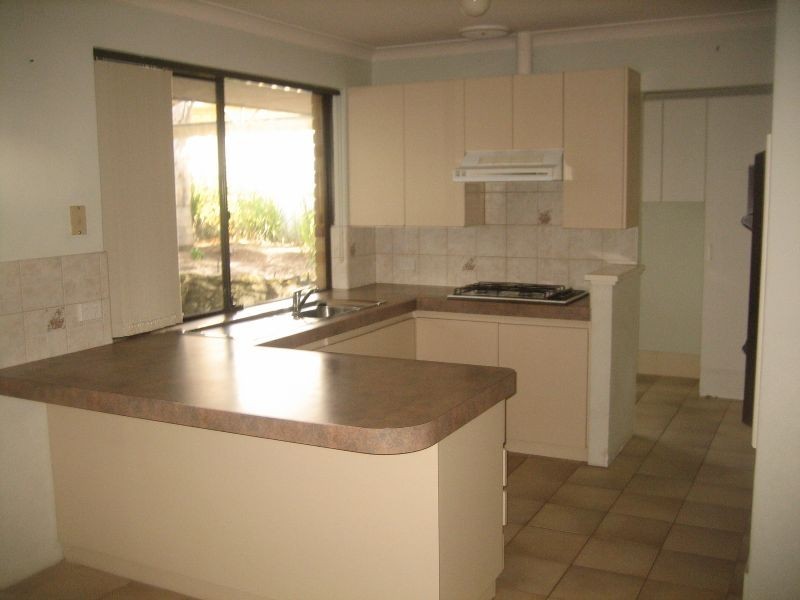 27 Dunstan Place, Murdoch WA 6150