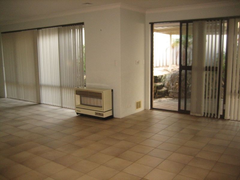 27 Dunstan Place, Murdoch WA 6150