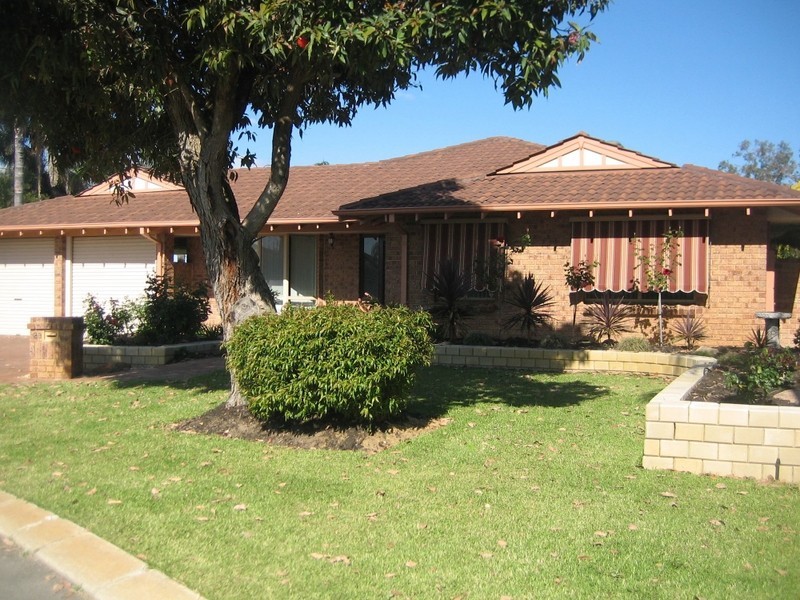 23 Sedges Grove, Canning Vale WA 6155