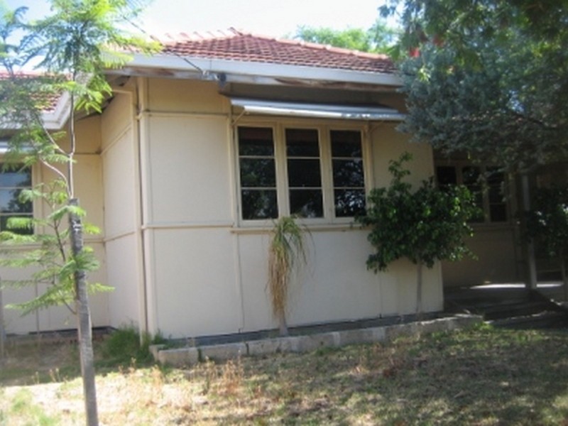 35A Adamson Road, Brentwood WA 6153