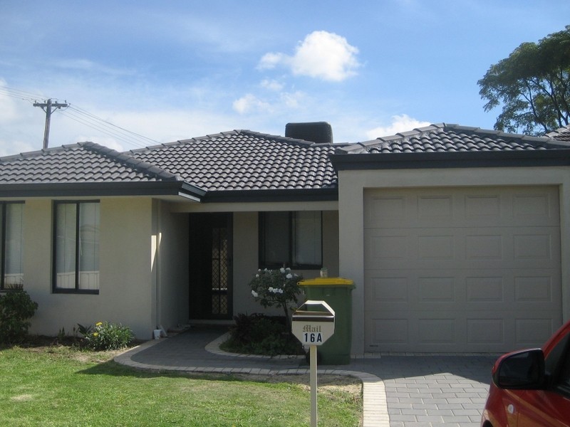 A/16 Mallard Way, Cannington WA 6107