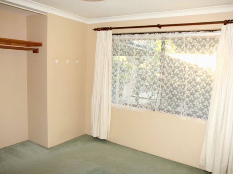 6 Cobble Court, Bibra Lake WA 6163