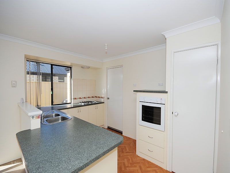 34 Briggs Street, South Lake WA 6164