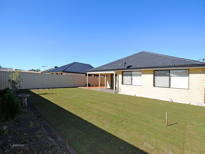 34 Briggs Street, South Lake WA 6164