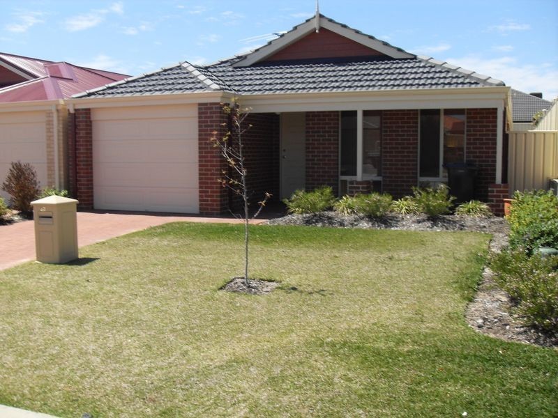 27A Leicester Crescent, Canning Vale WA 6155