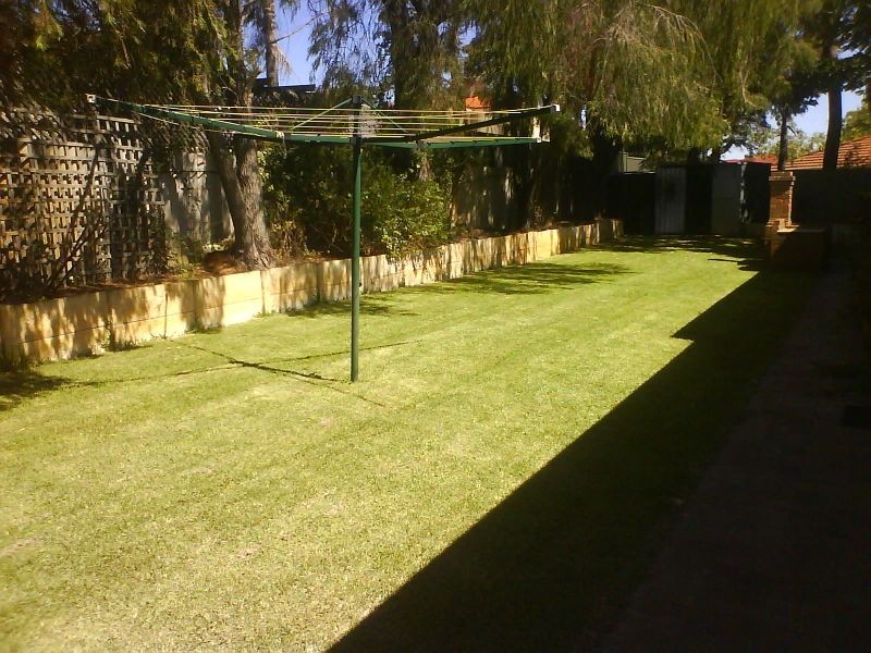 18 Mallard Way, Bibra Lake WA 6163