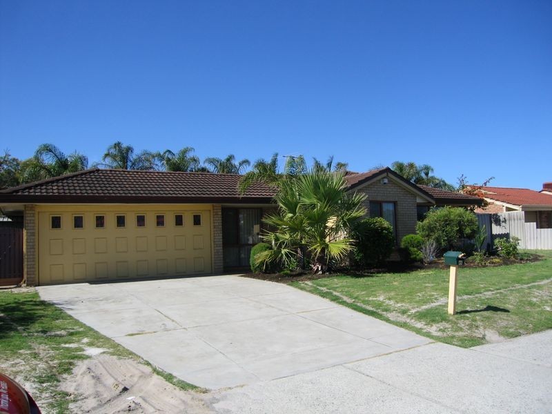 45 Farrington Rd, Leeming WA 6149