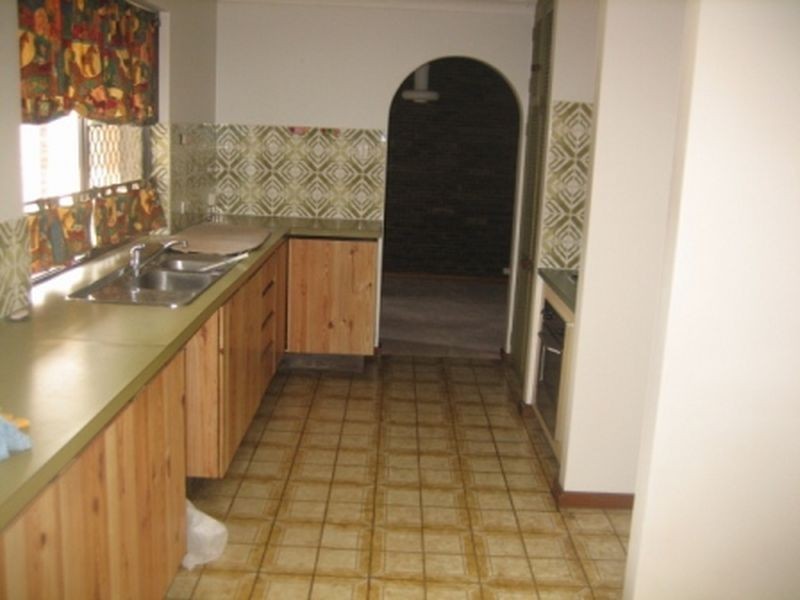 4 Goddard Way, Bull Creek WA 6149