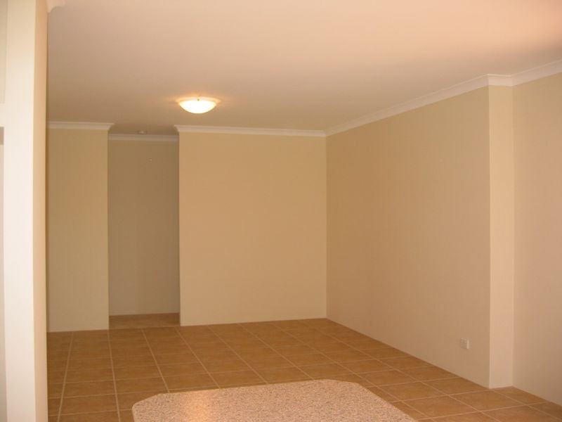 8 Davidia Lake Drive, Canning Vale WA 6155