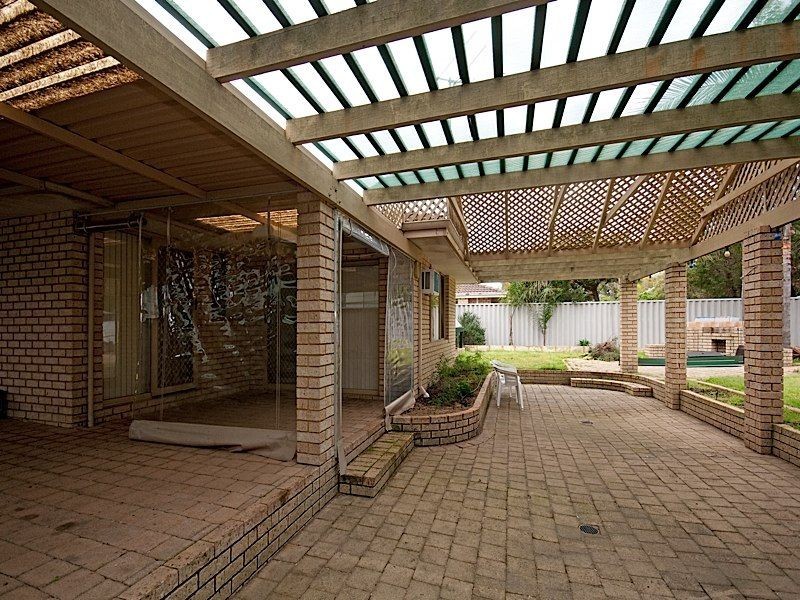 26 Bolderwood Drive, South Lake WA 6164