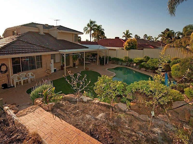 3 Olsen Court, Leeming WA 6149