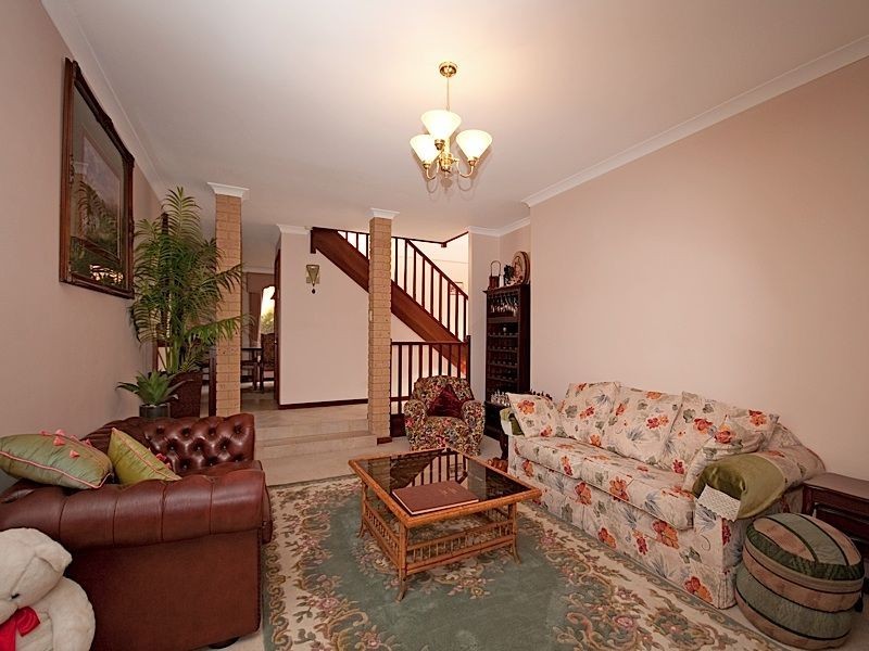 3 Olsen Court, Leeming WA 6149