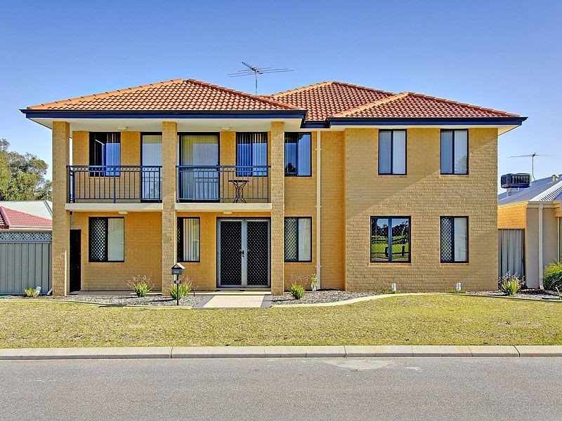 38 Abingdon Crescent, Wellard WA 6170