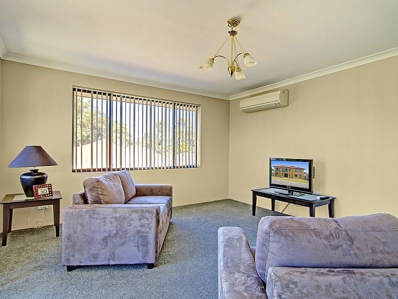 38 Abingdon Crescent, Wellard WA 6170