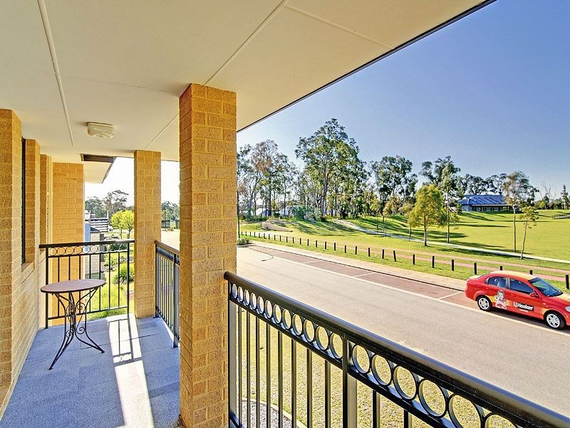 38 Abingdon Crescent, Wellard WA 6170