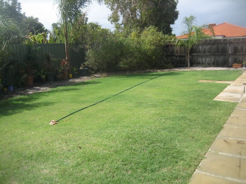 2 Charm Way, Atwell WA 6164