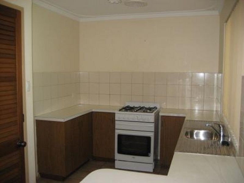 15 Lalor Road, Kenwick WA 6107