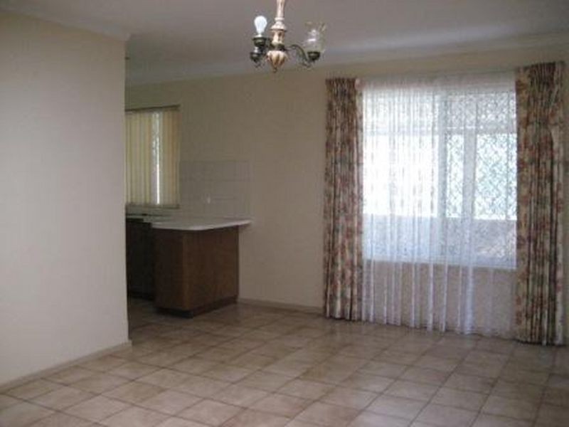 15 Lalor Road, Kenwick WA 6107