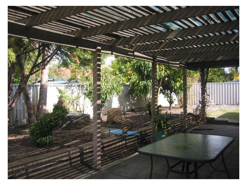 6 Rentney Way, Willetton WA 6155