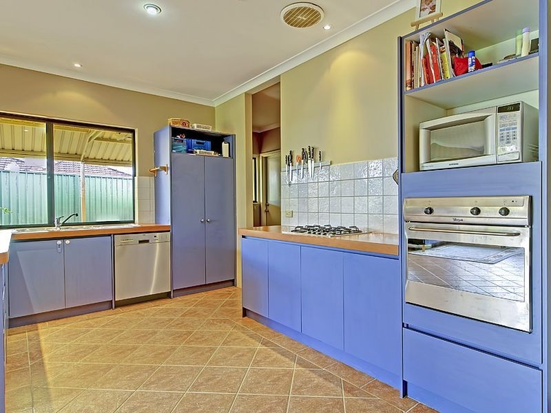 184 Glen Iris Drive, Jandakot WA 6164