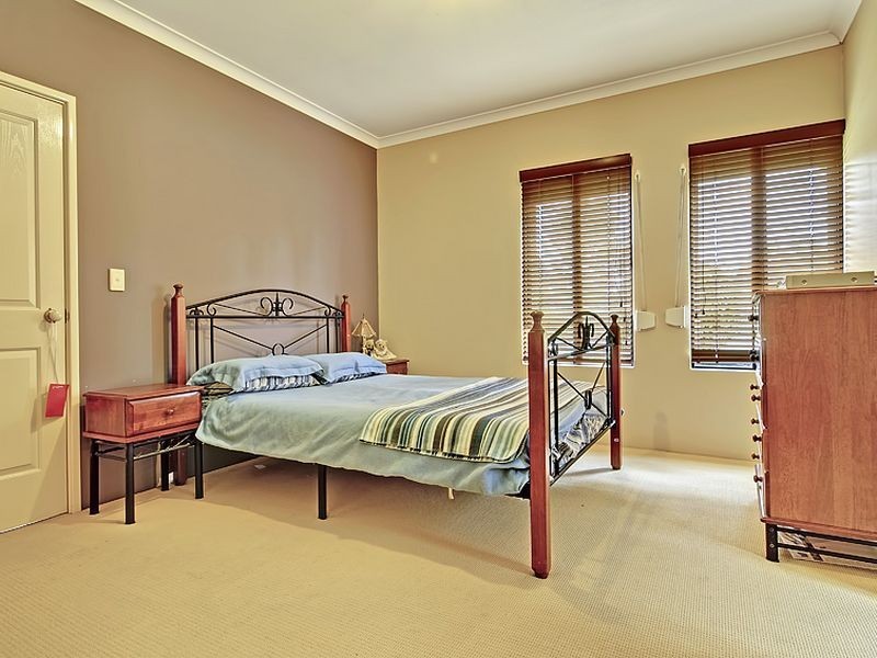 184 Glen Iris Drive, Jandakot WA 6164