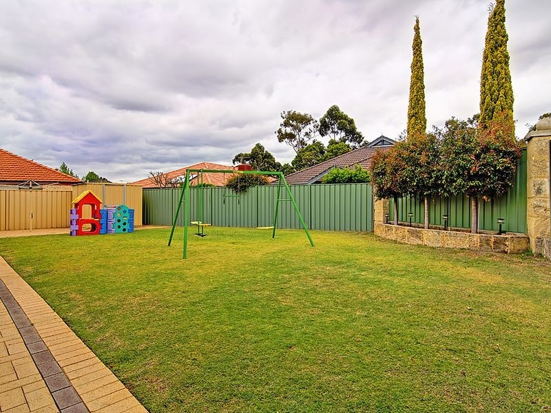 184 Glen Iris Drive, Jandakot WA 6164