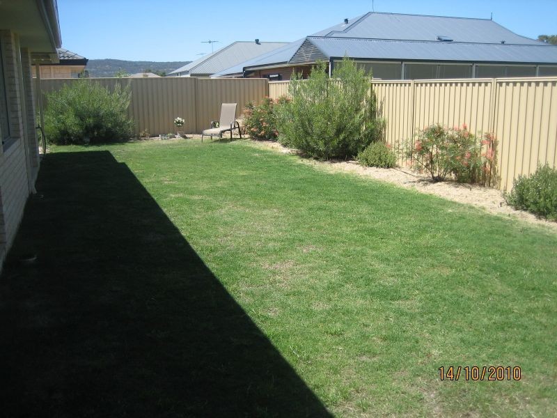 43 Pomera Drive, Darling Downs WA 6122