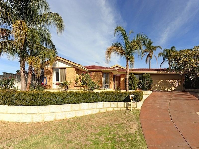 6 Shemels Court, Leeming WA 6149