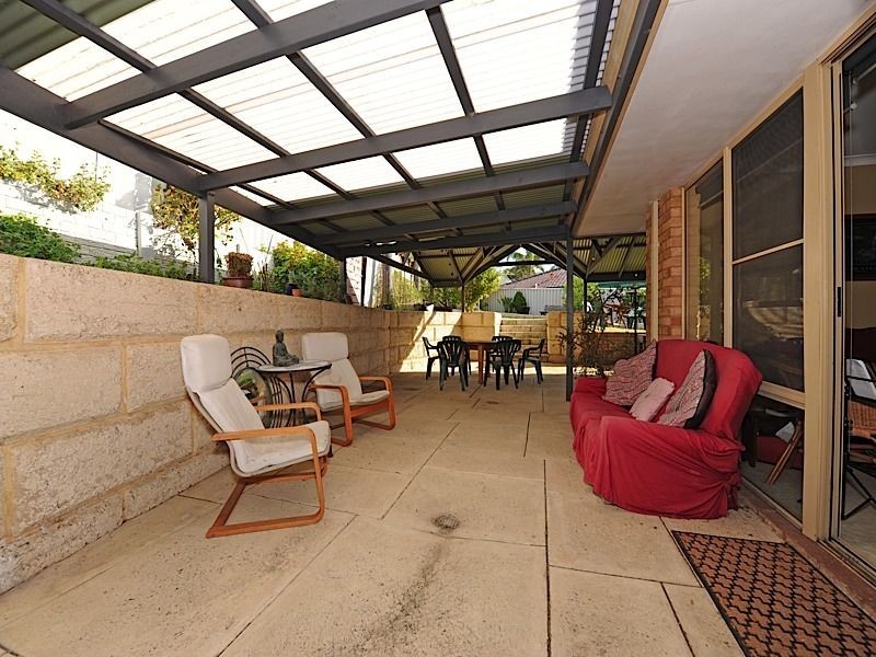 6 Shemels Court, Leeming WA 6149