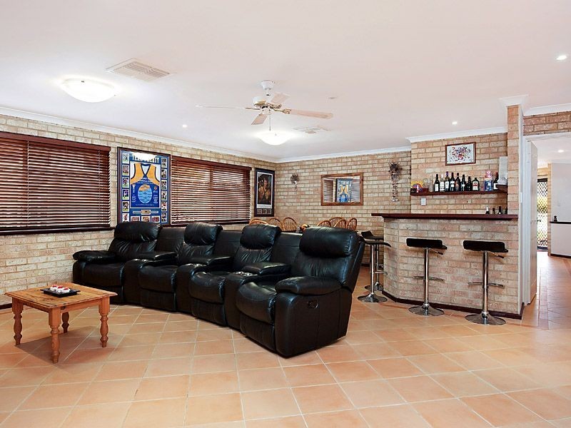 30 Fernleaf Court, Leeming WA 6149