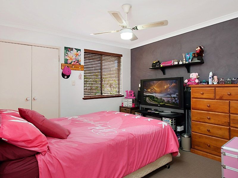 30 Fernleaf Court, Leeming WA 6149