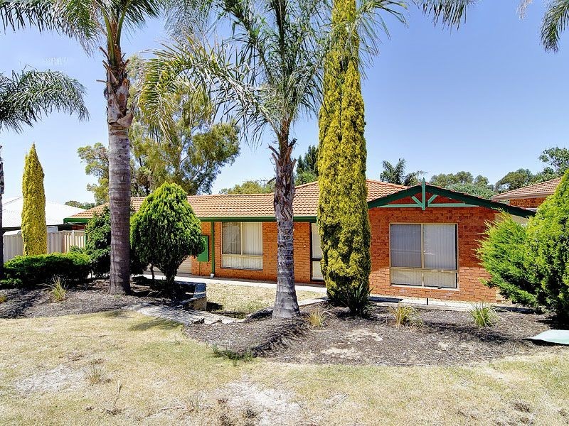 11 Conigrave Road, Yangebup WA 6164