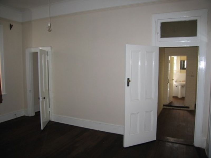 84 Holland Street, Fremantle WA 6160