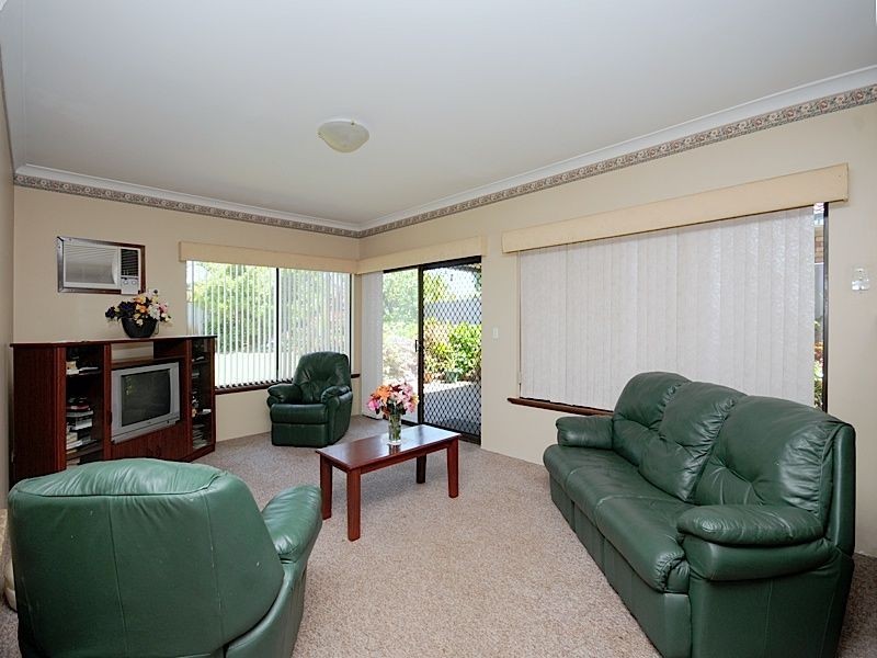 5 Calley Drive, Leeming WA 6149