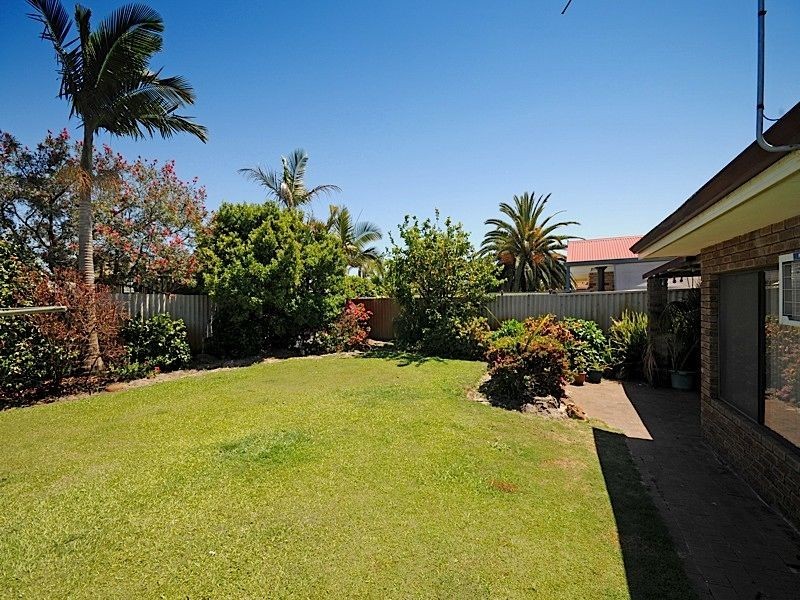 5 Calley Drive, Leeming WA 6149