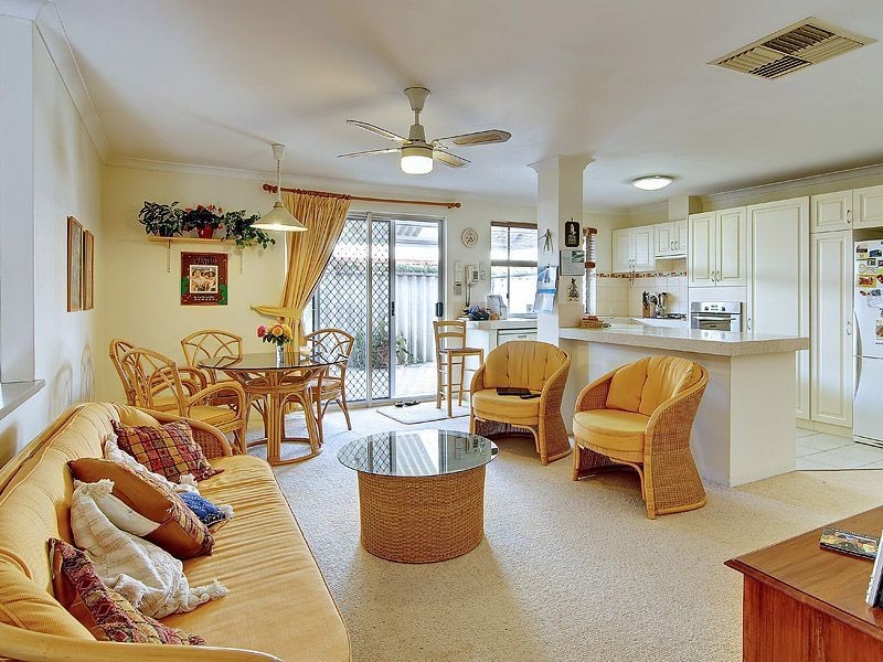 25 Stuart Court, Bateman WA 6150