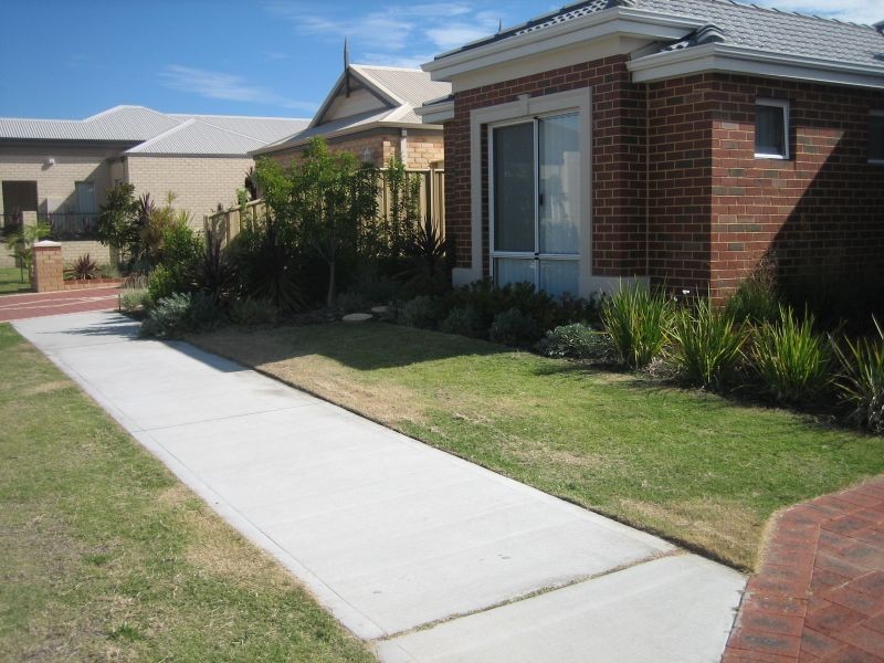 54 Claridge Circle, Thornlie WA 6108