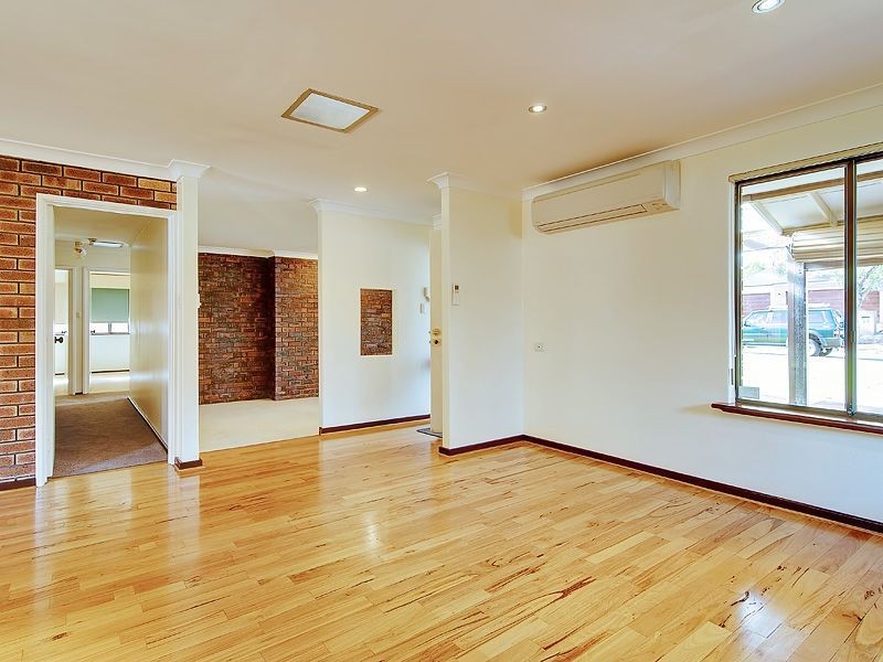 31 Thompson Way, Bull Creek WA 6149