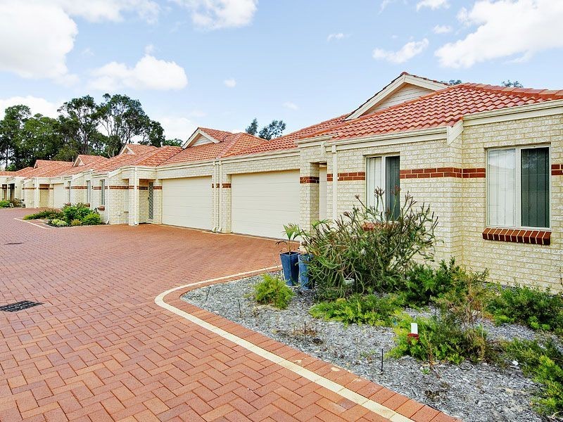 2/34 Friar Road, Armadale WA 6112