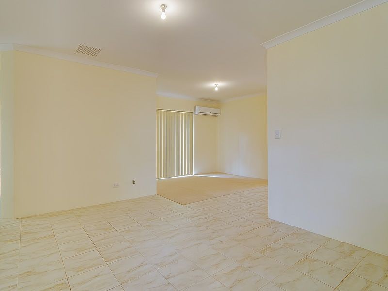 2/34 Friar Road, Armadale WA 6112