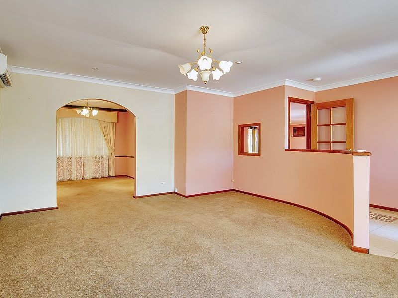 4 Grenfell Way, Leeming WA 6149