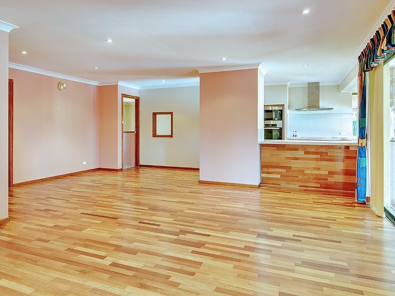 4 Grenfell Way, Leeming WA 6149