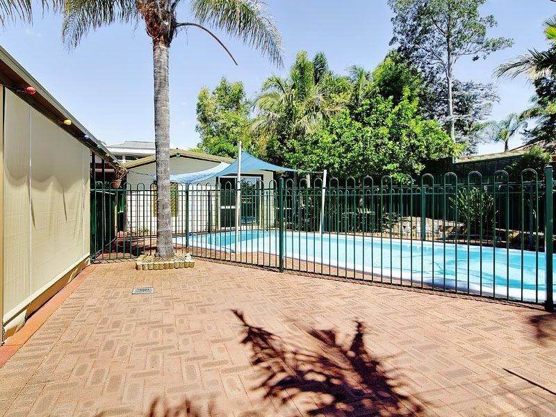 4 Grenfell Way, Leeming WA 6149