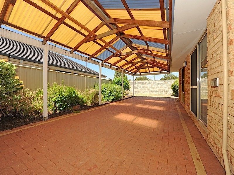 16 Mettler Court, Canning Vale WA 6155