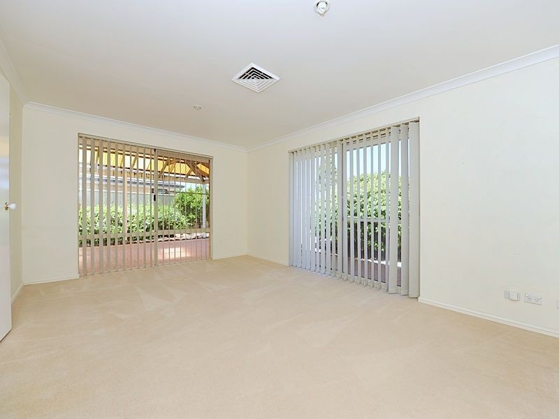 16 Mettler Court, Canning Vale WA 6155