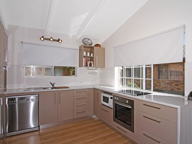 2/10 Overall Drive, Pottsville NSW 2489